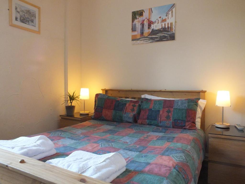 Leonardos Guest House Swansea Room photo